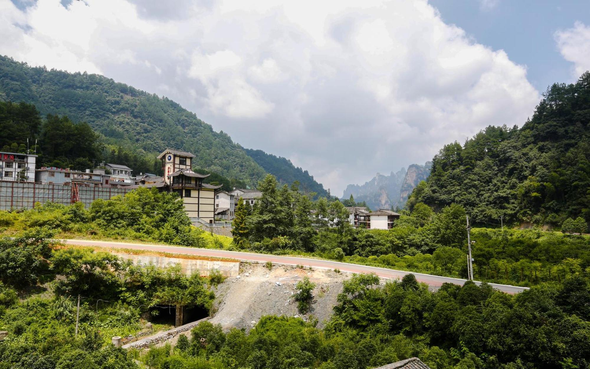 Zhangjiajie Forest Park Youth Hostel ภายนอก รูปภาพ